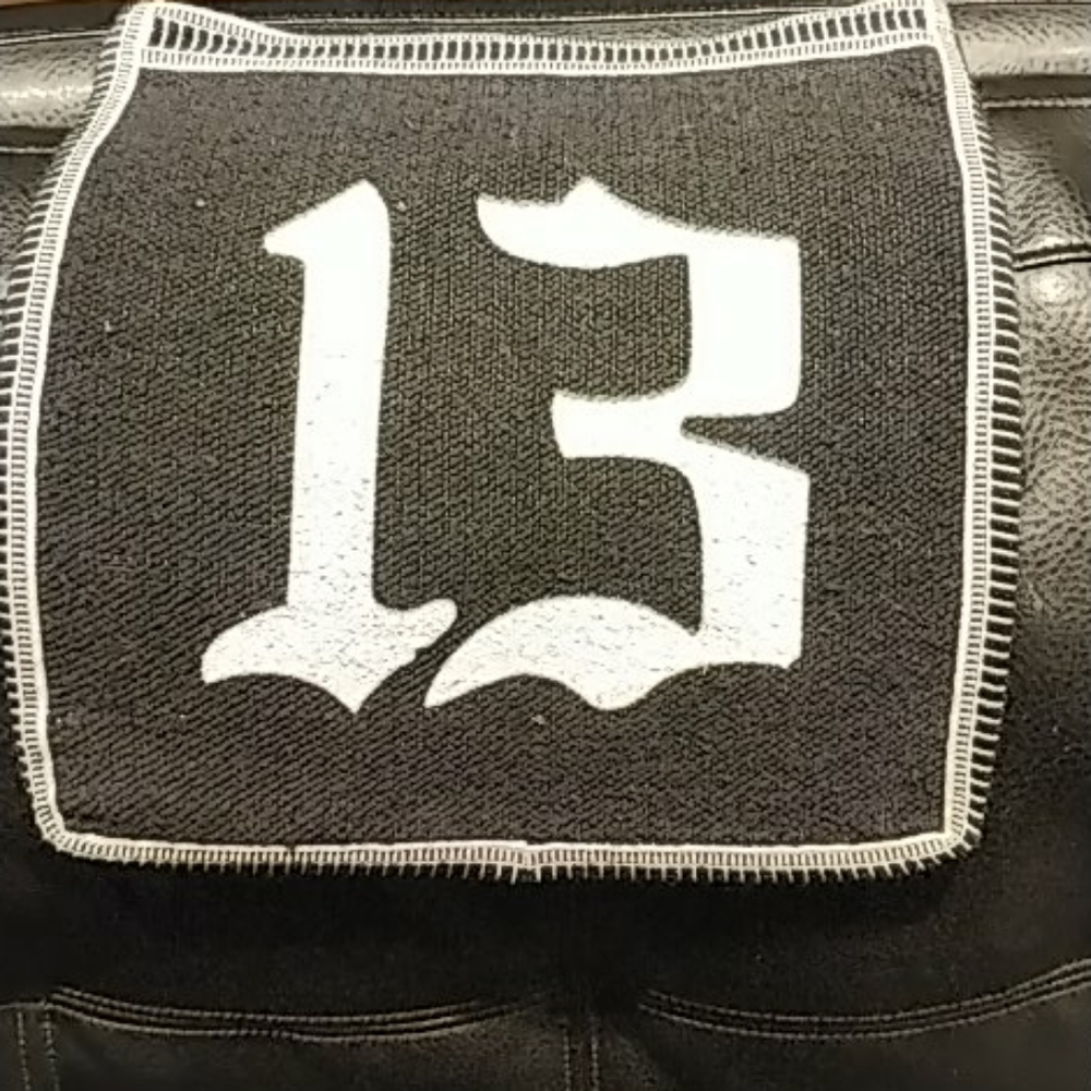 Handmade wool side bag 13